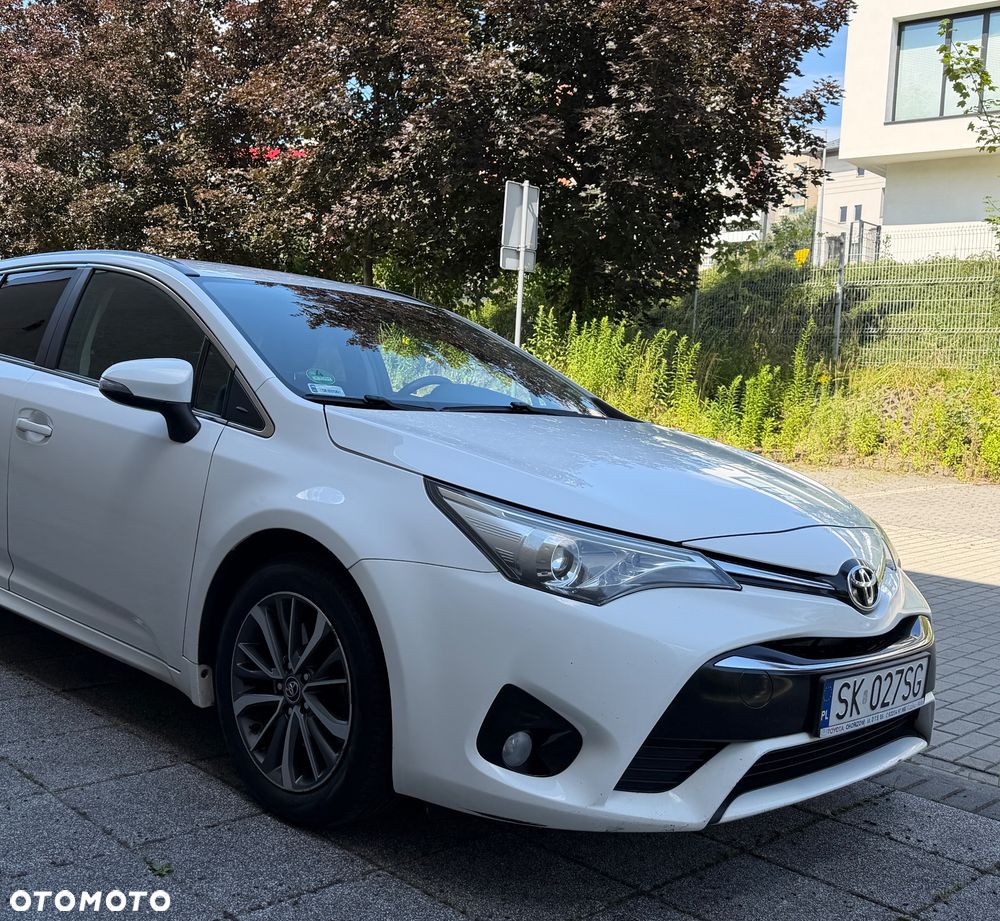Toyota Avensis 2.0 D-4D Prestige