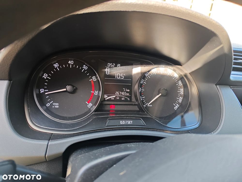 Skoda Fabia 1.0 Active - 19