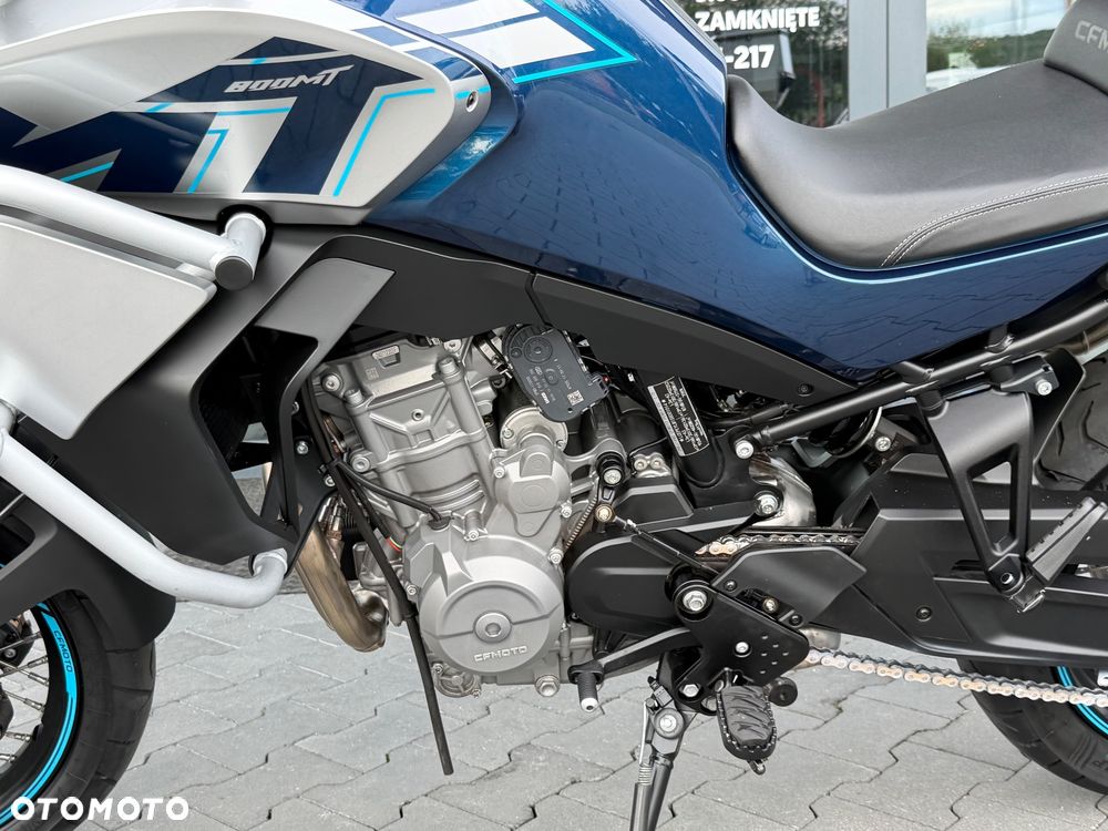 CFMoto 800MT Touring - 32
