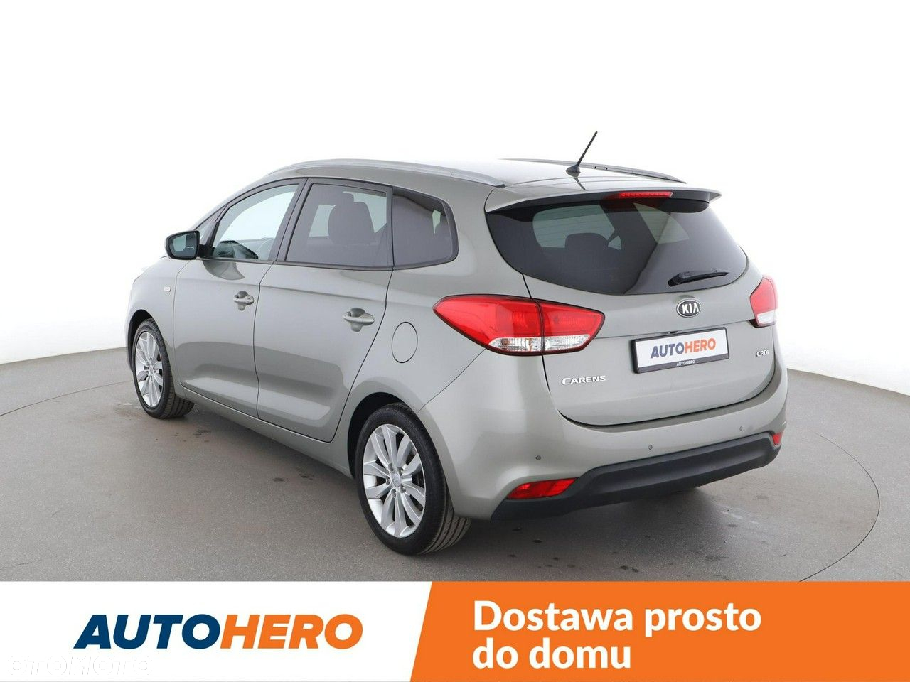 Kia Carens 1.7 CRDi L - 4