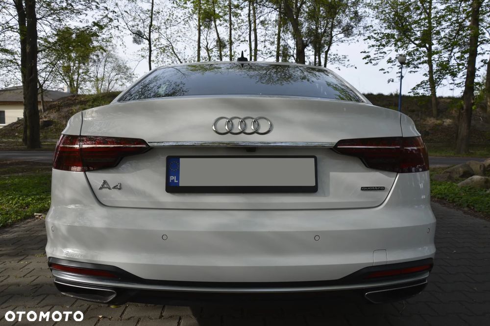 Audi A4 - 4
