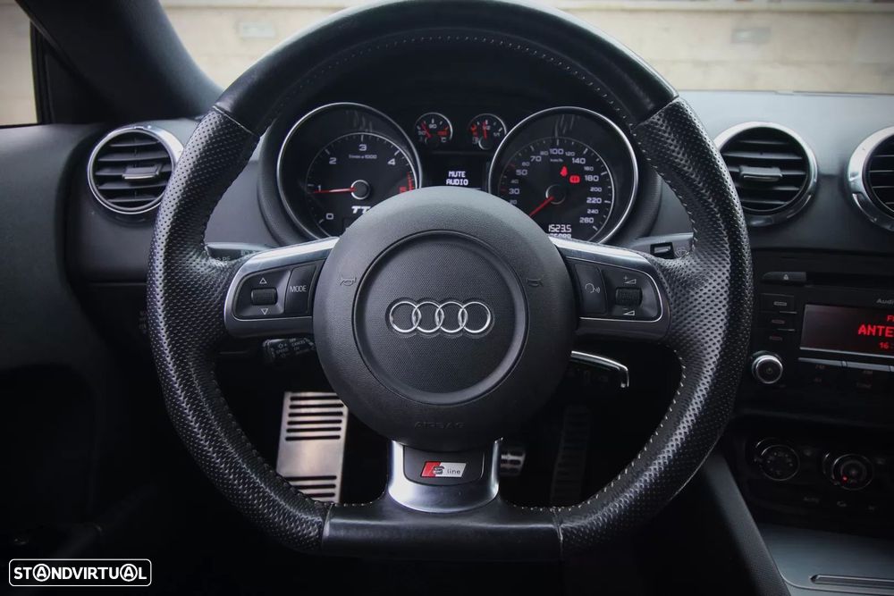 Audi TT Coupé 2.0 TDI quattro - 13