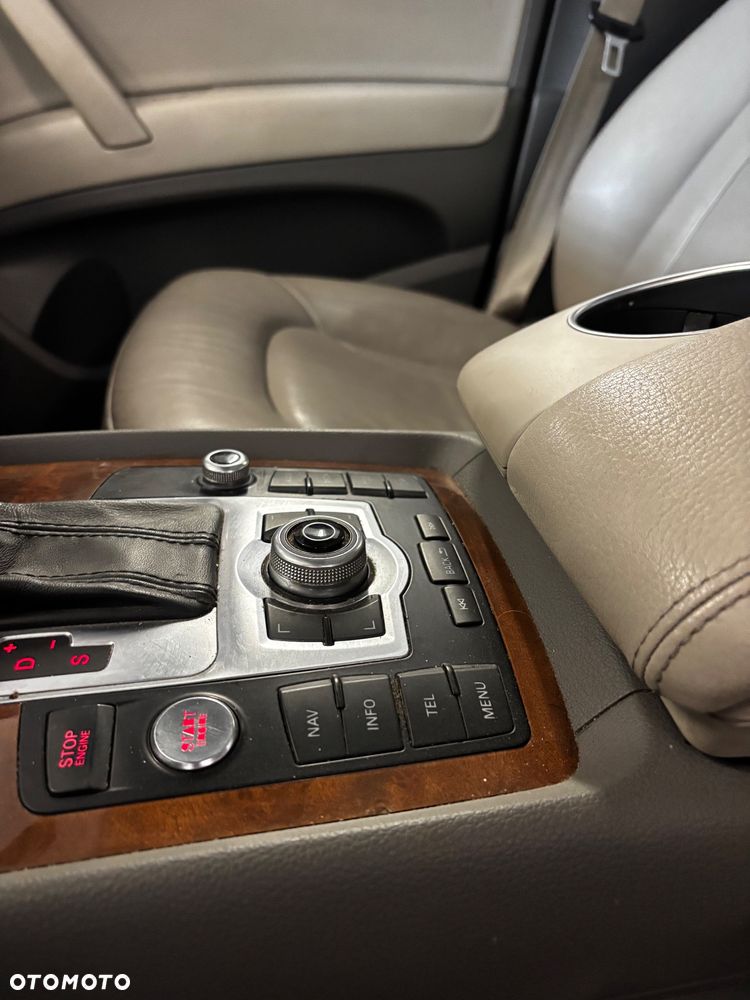 Audi Q7 3.0 TDI DPF Quattro Tiptronic - 10