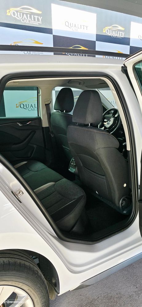 Skoda Kamiq 1.0 TSI Ambition - 10