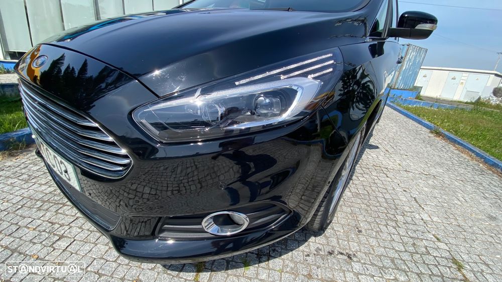 Ford S-Max 2.0 TDCi Titanium - 19
