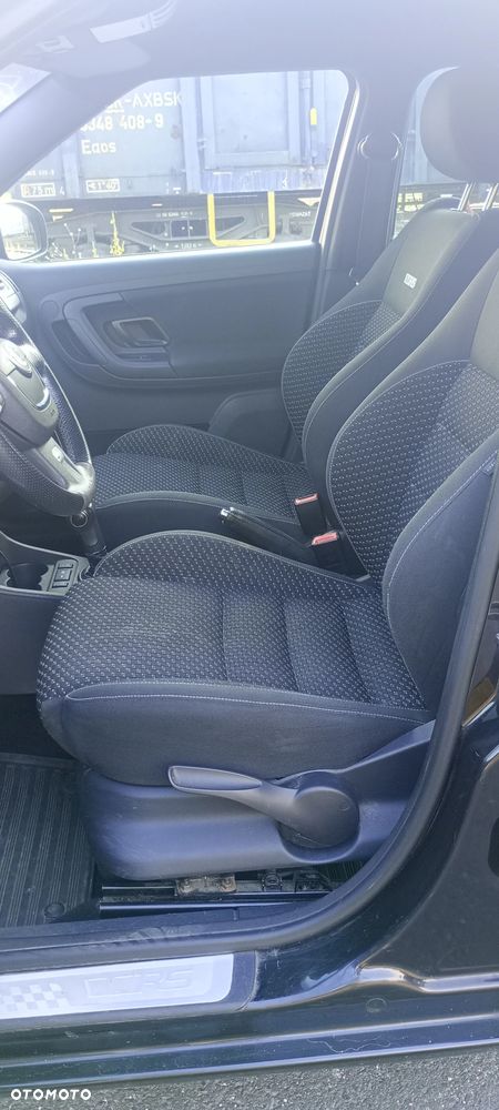Skoda Fabia 1.4 TSI DSG RS - 14