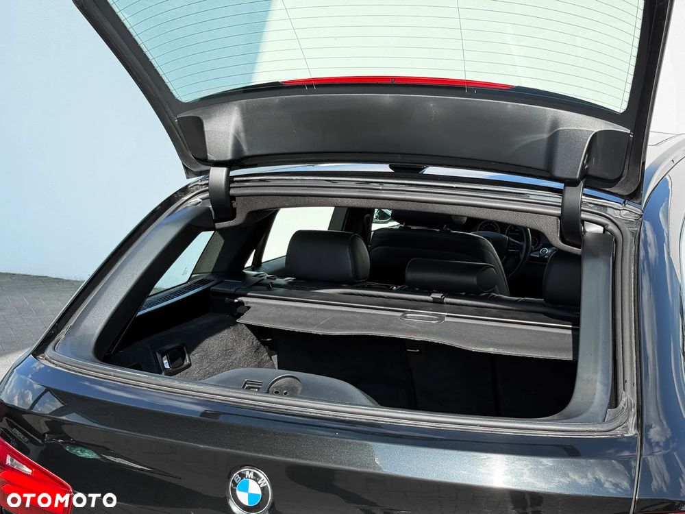 BMW Seria 5 520d xDrive Luxury Line - 12