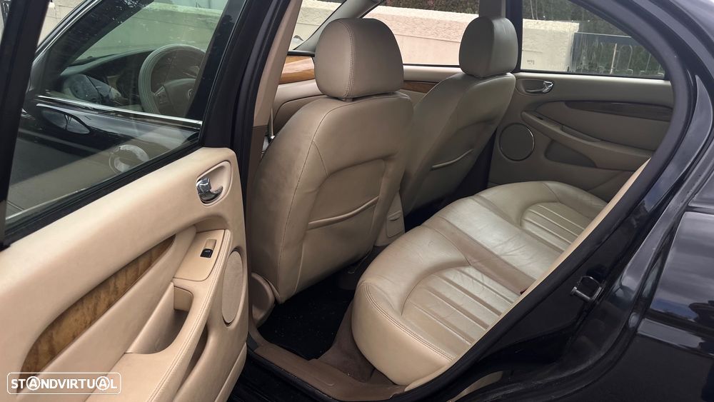 Jaguar X-Type 2.0 D Sport - 9