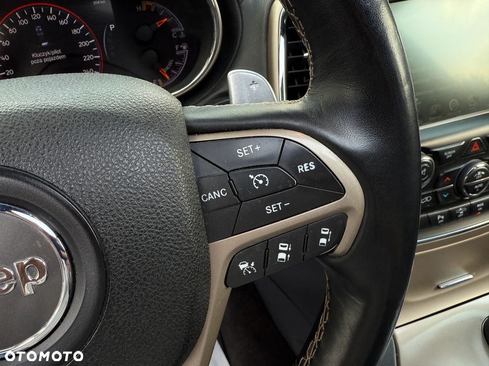 Jeep Grand Cherokee 3.0 CRD Overland - 21