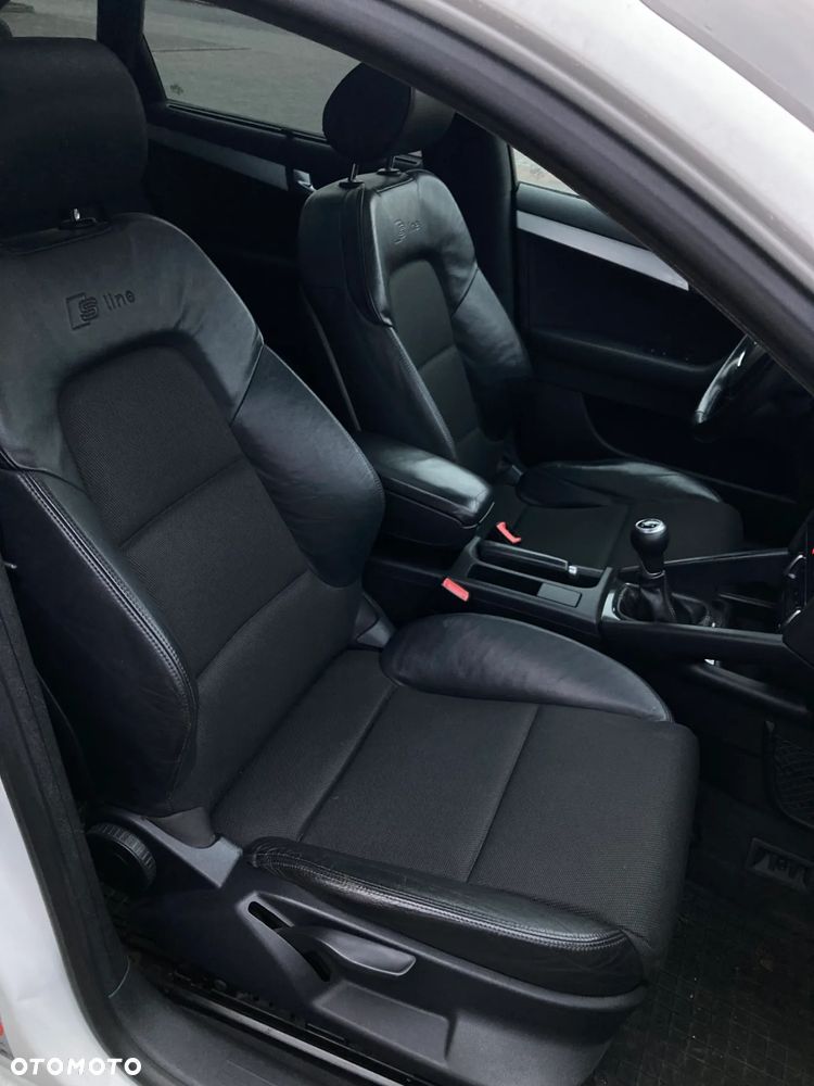 Audi A3 Sportback 2.0 TDI DPF Quattro Ambiente - 10