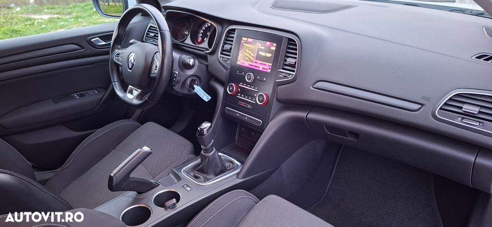 Renault Megane Blue dCi 116 Life - 7