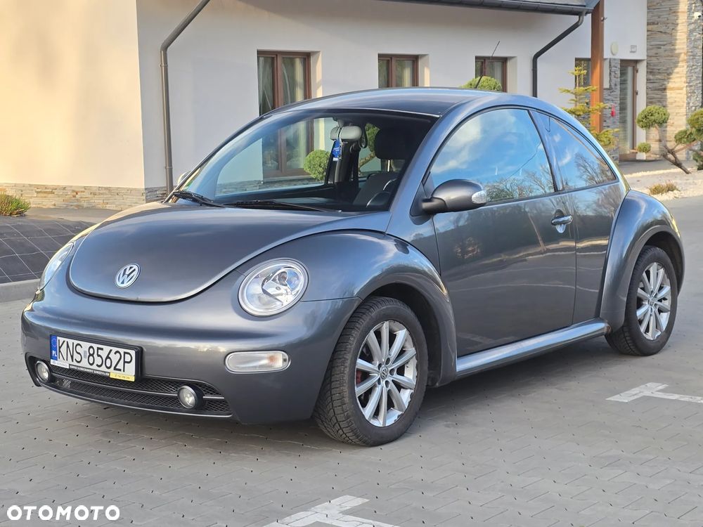 Volkswagen New Beetle - 3
