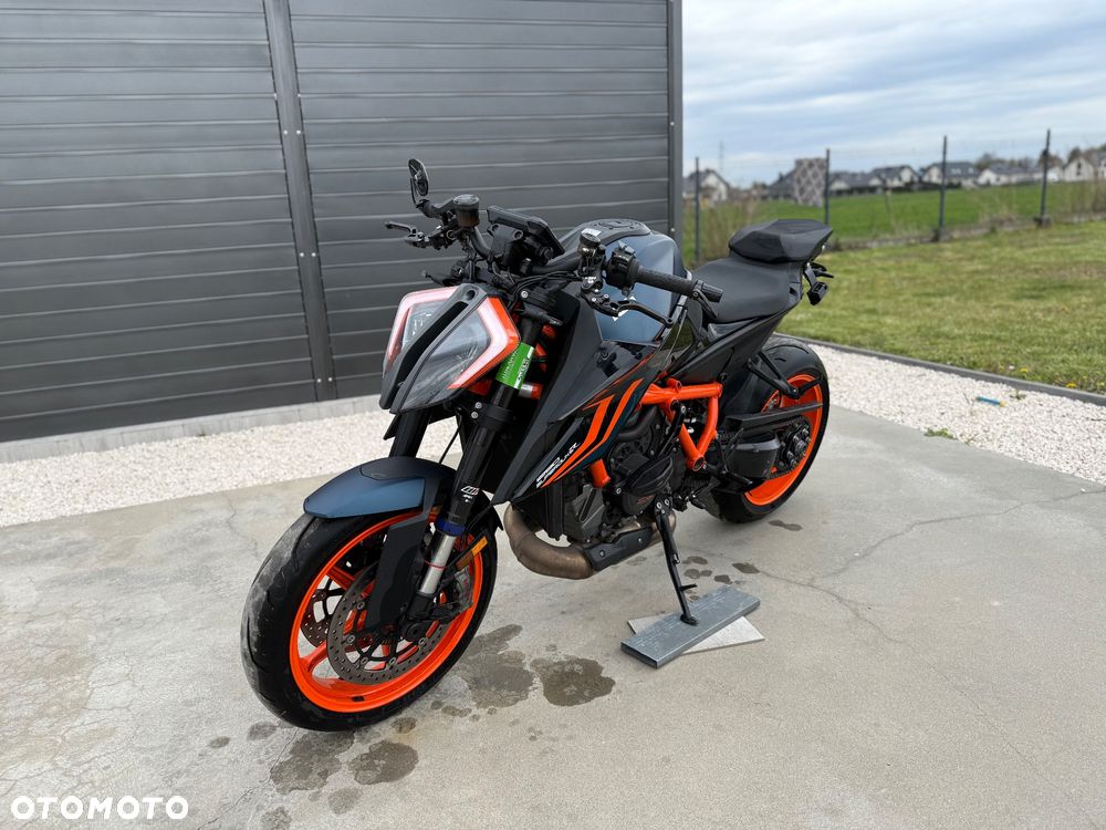 KTM Super Duke - 1