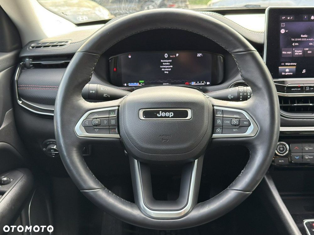 Jeep Compass - 24