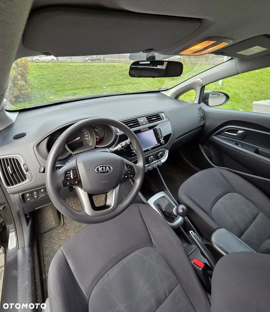 Kia Rio 1.2 M - 7