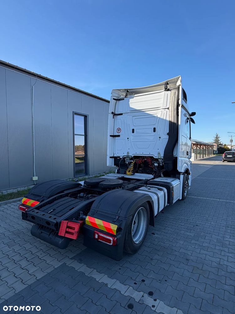 Mercedes-Benz Actros L 1851 Big Space Low Deck - 10