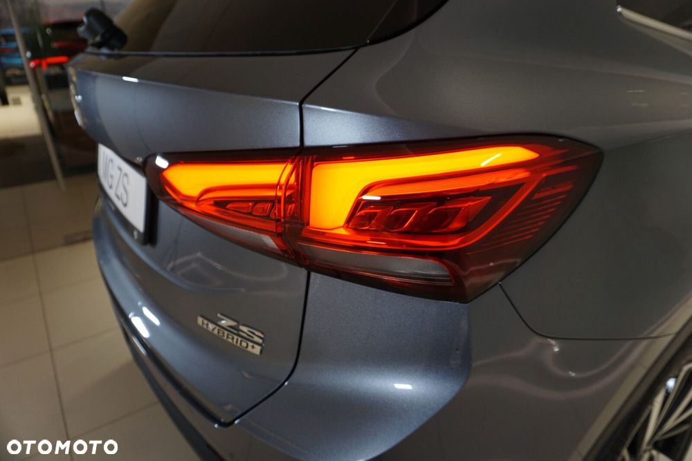 MG ZS Hybrid+ - 23