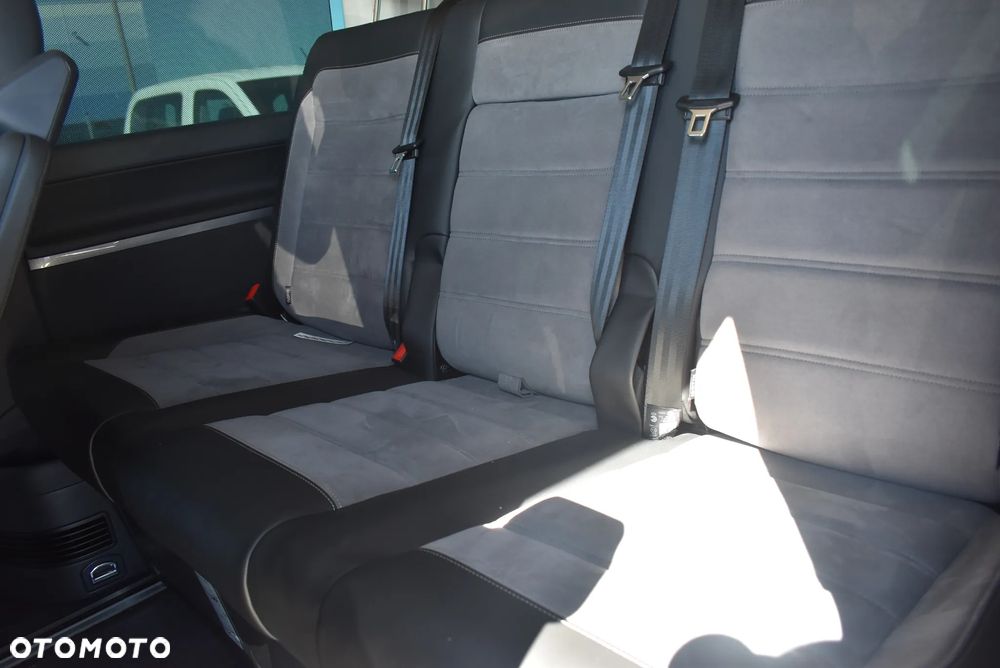 Volkswagen Multivan 6.1 2.0 TDI L1 Highline 4Motion DSG - 13