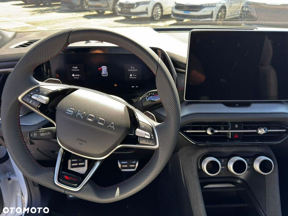 Skoda Kodiaq 2.0 TSI 4x4 DSG RS - 9