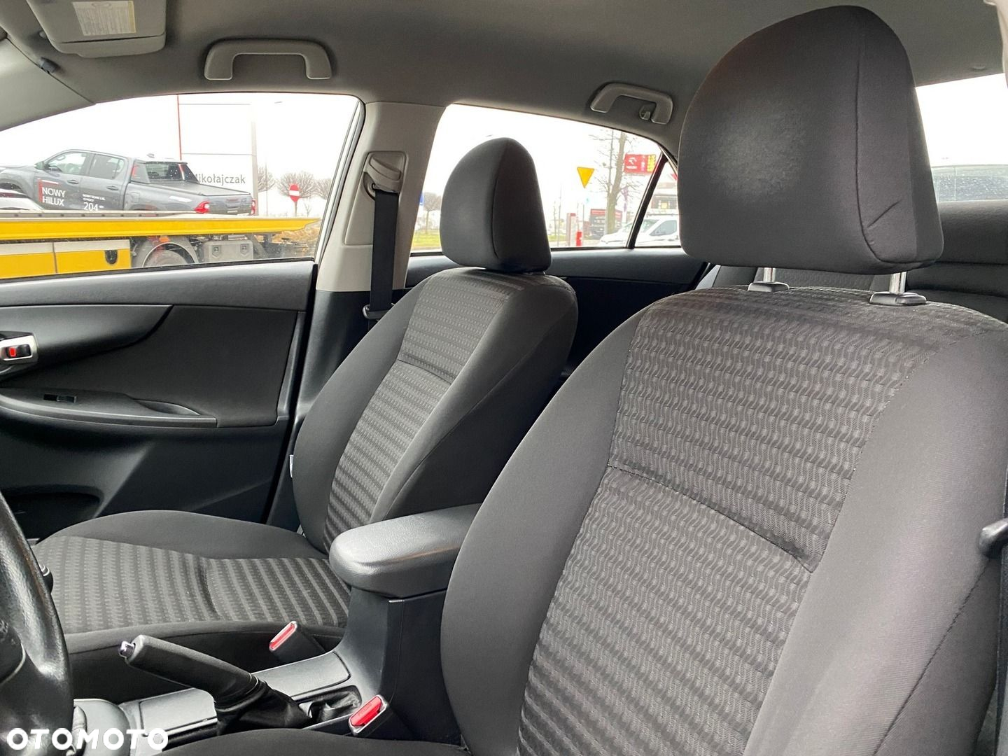 Toyota Corolla 1.6 VVT-i Terra - 16