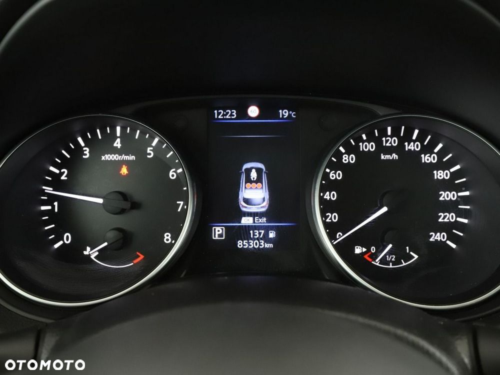 Nissan Qashqai 1.3 DIG-T DCT N-CONNECTA - 23