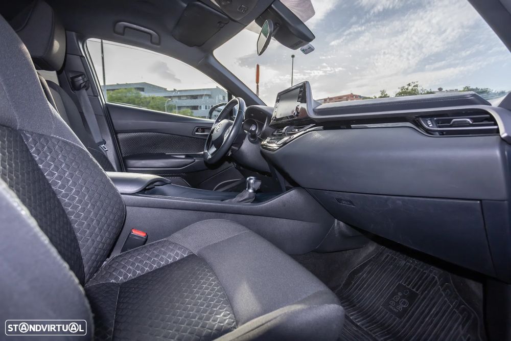 Toyota C-HR 1.8 Hybrid Comfort - 7