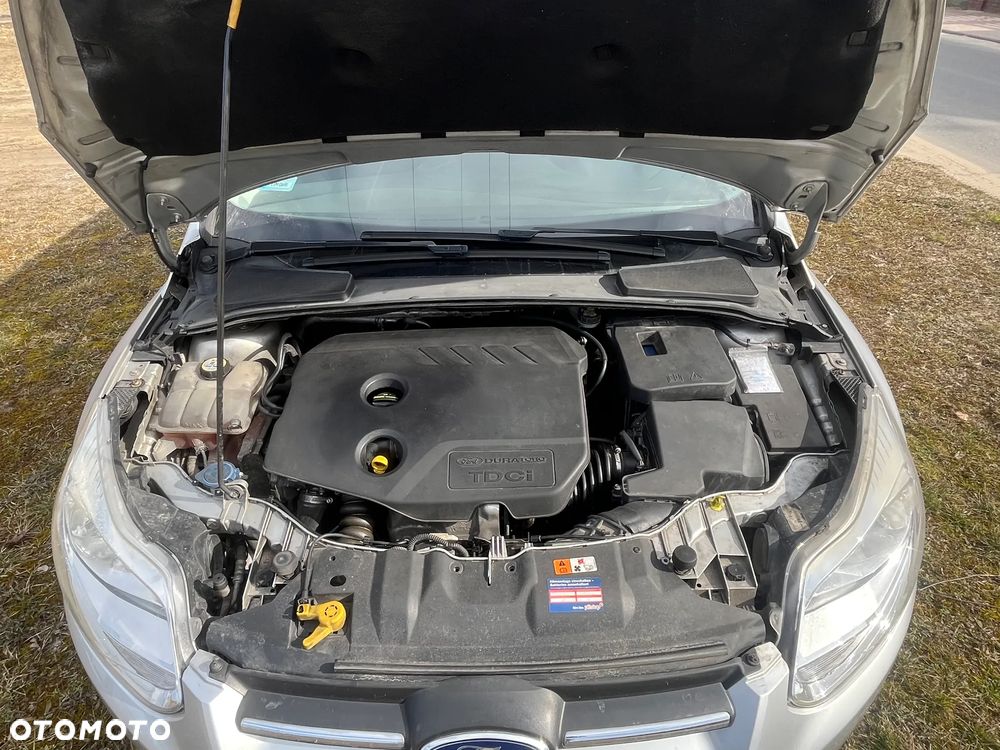 Ford Focus 1.6 TDCi DPF Start-Stopp-System SYNC Edition - 10