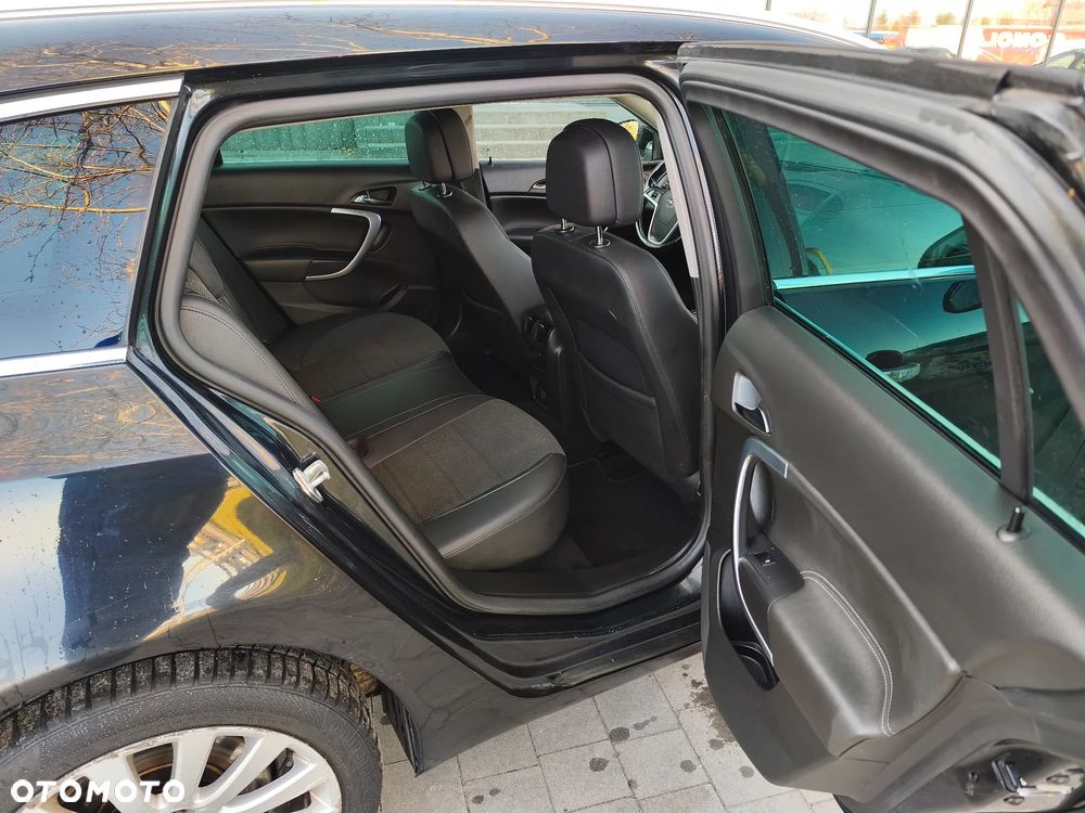 Opel Insignia - 11
