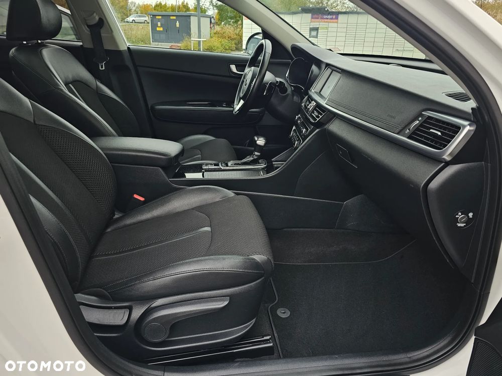 Kia Optima Sportswagon 1.7 CRDI DCT Vision - 17