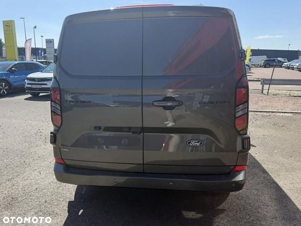 Ford transit-custom Van Limited 2.0 EcoBlue 150KM M6 FWD 320 L1 - 7