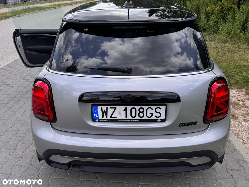MINI Cooper Standard - 4