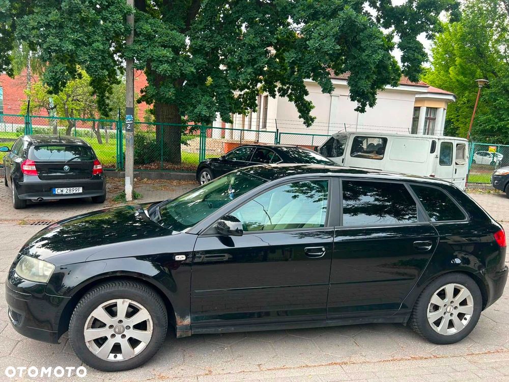 Audi A3 Sportback - 3