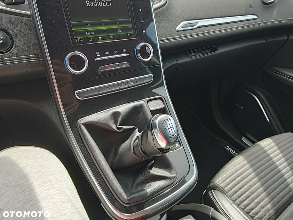 Renault Scenic 1.5 dCi Energy Bose EU6 - 18