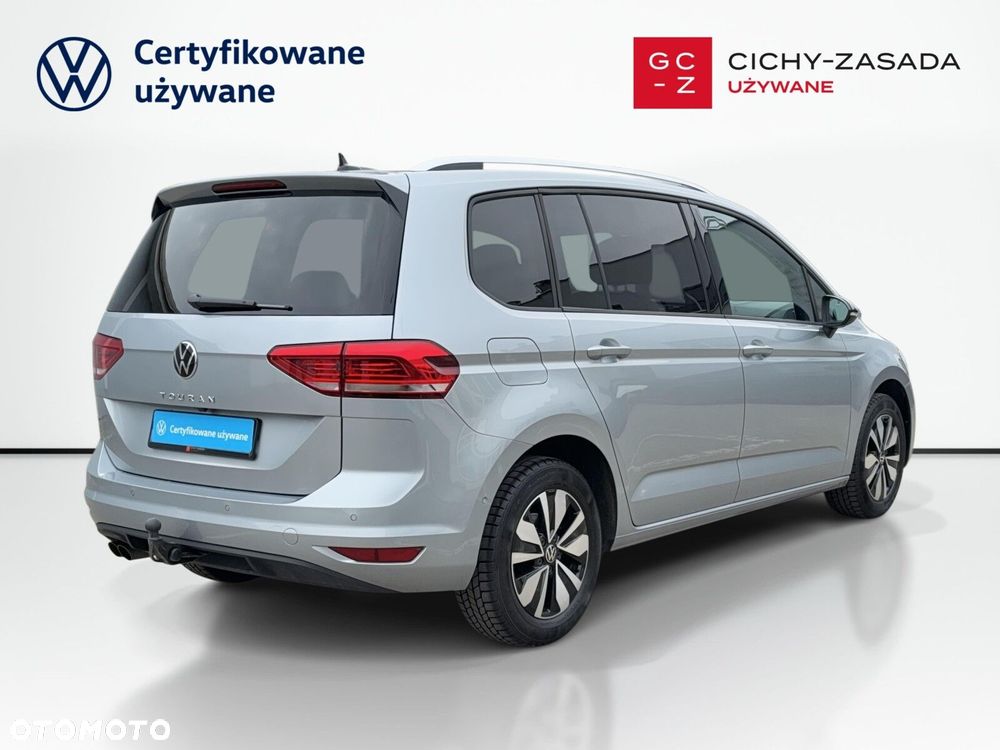 Volkswagen Touran - 5