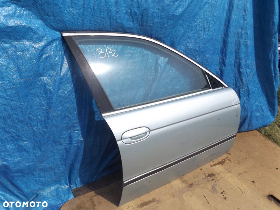 DRZWI PRAWE PRZÓD PRZEDNIE BMW 5 E39 - 2