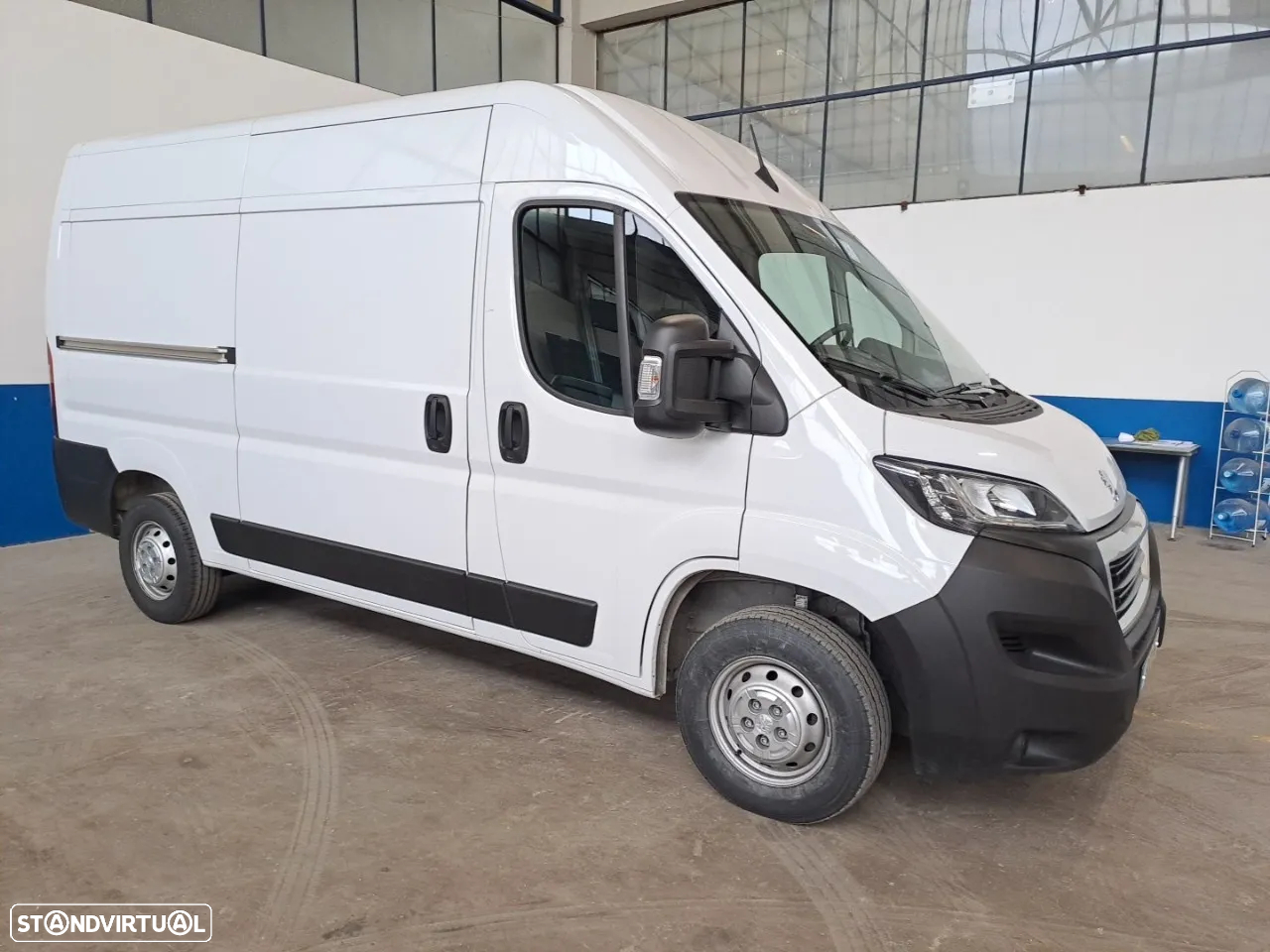 Peugeot Boxer 2.2 BlueHDi 165 S&S 335 L2H2 - 3