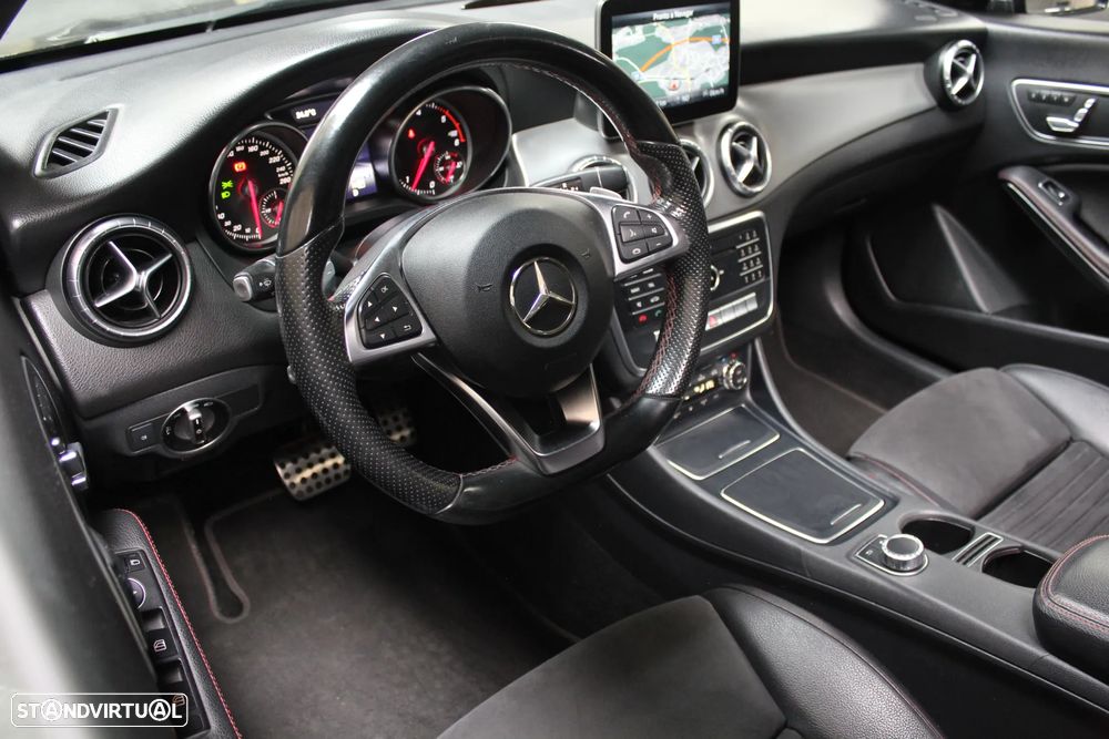 Mercedes-Benz CLA 200 d 7G-DCT AMG Line - 10