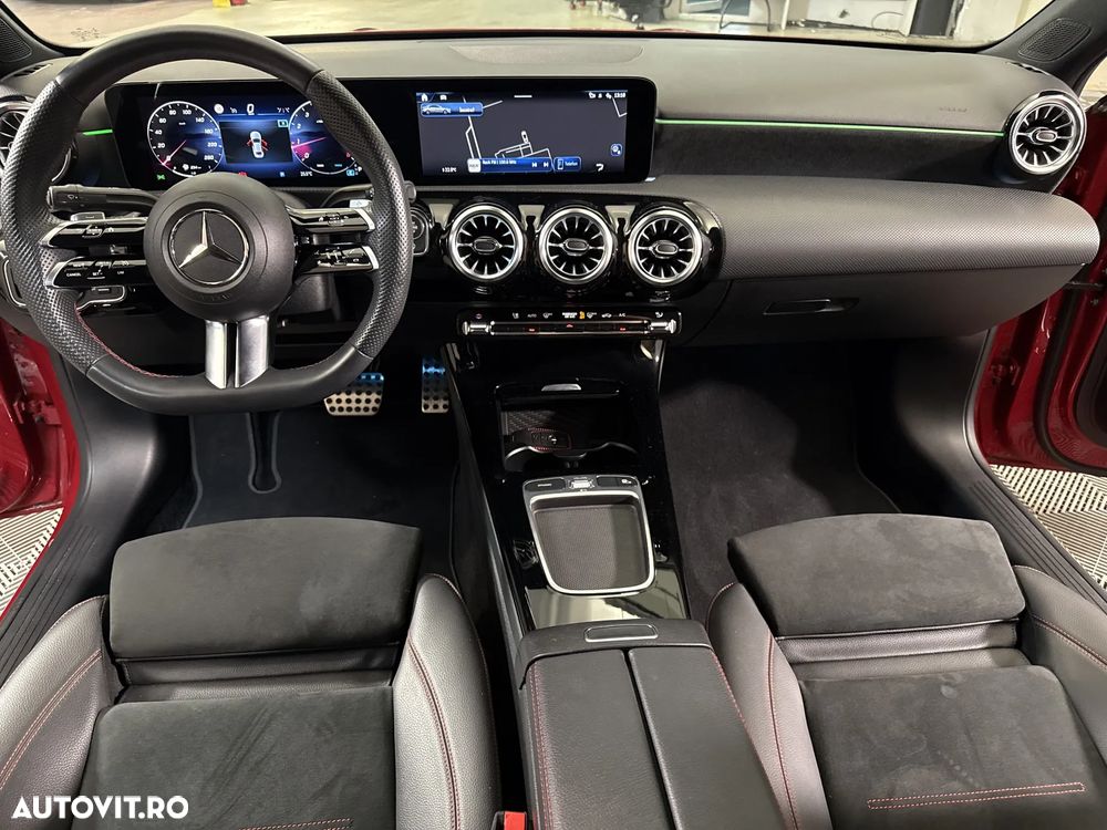 Mercedes-Benz A 200 Sedan 7G-DCT AMG Line - 10