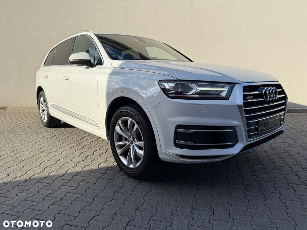 Audi Q7 3.0 TFSI Quattro Tiptronic - 2