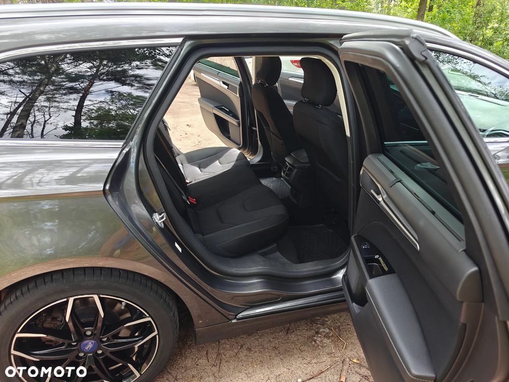 Ford Mondeo 2.0 TDCi Start-Stopp PowerShift-Aut Titanium - 18