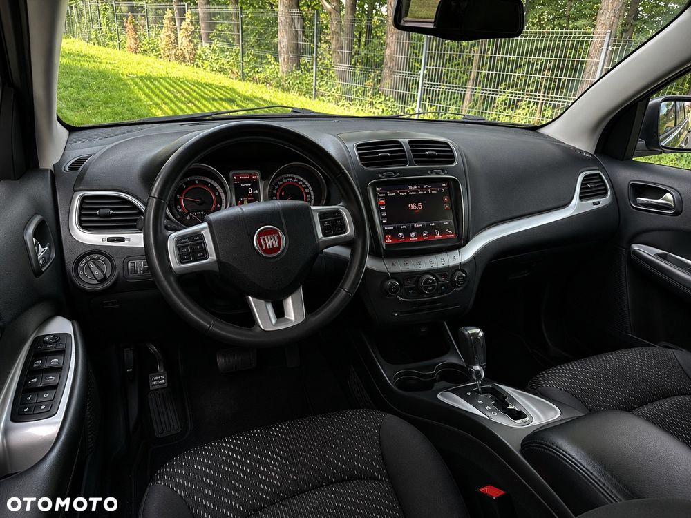 Fiat Freemont 2.0 Multijet 16V DPF Automatik Allrad Urban - 25