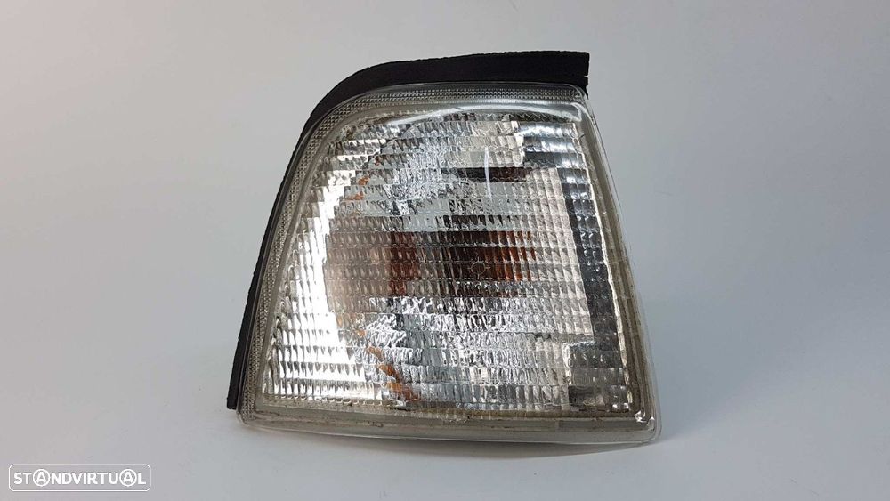 FAROLIM FRENTE DIREITO AUDI 80/90 (893) 80 - 1