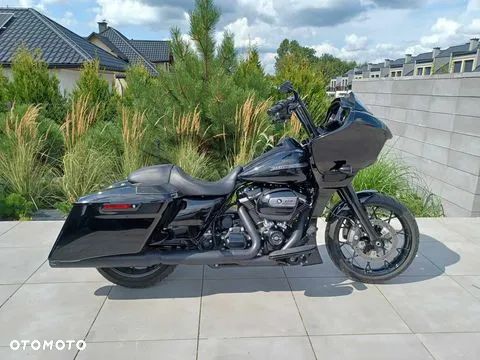Harley-Davidson Touring Road Glide - 14