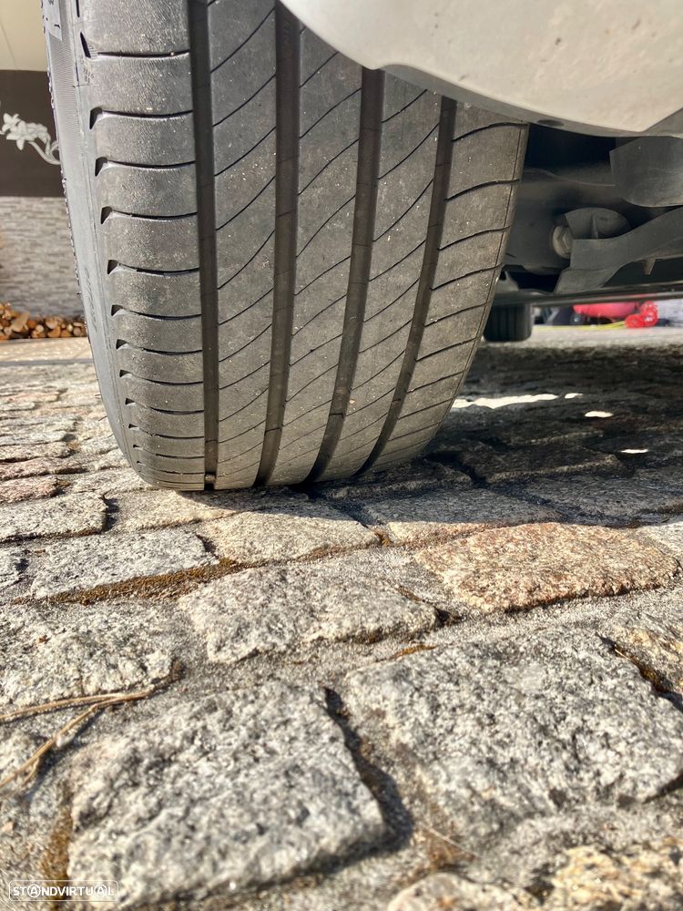 Tesla Model 3 Tração Traseira - 21