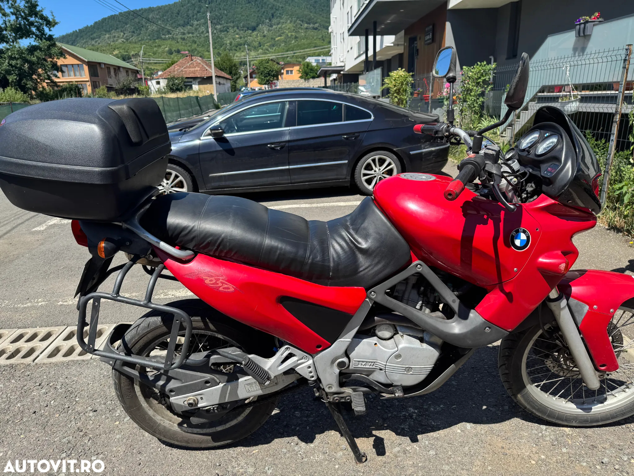 BMW F 650 ST Strada - 2