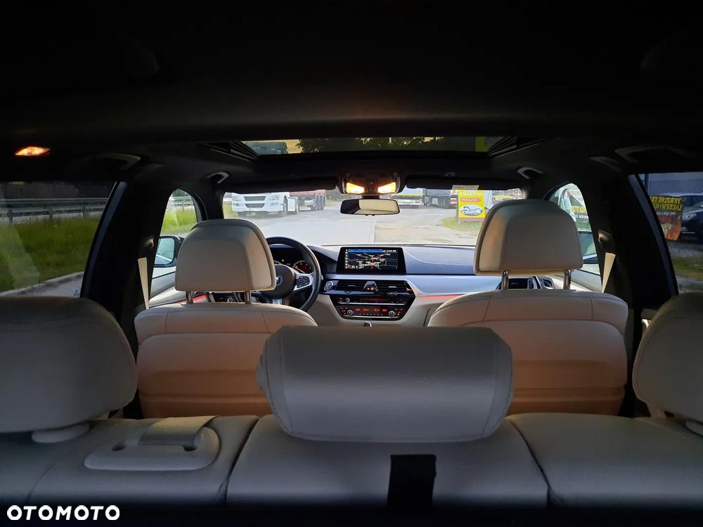 BMW Seria 5 520d Touring - 20