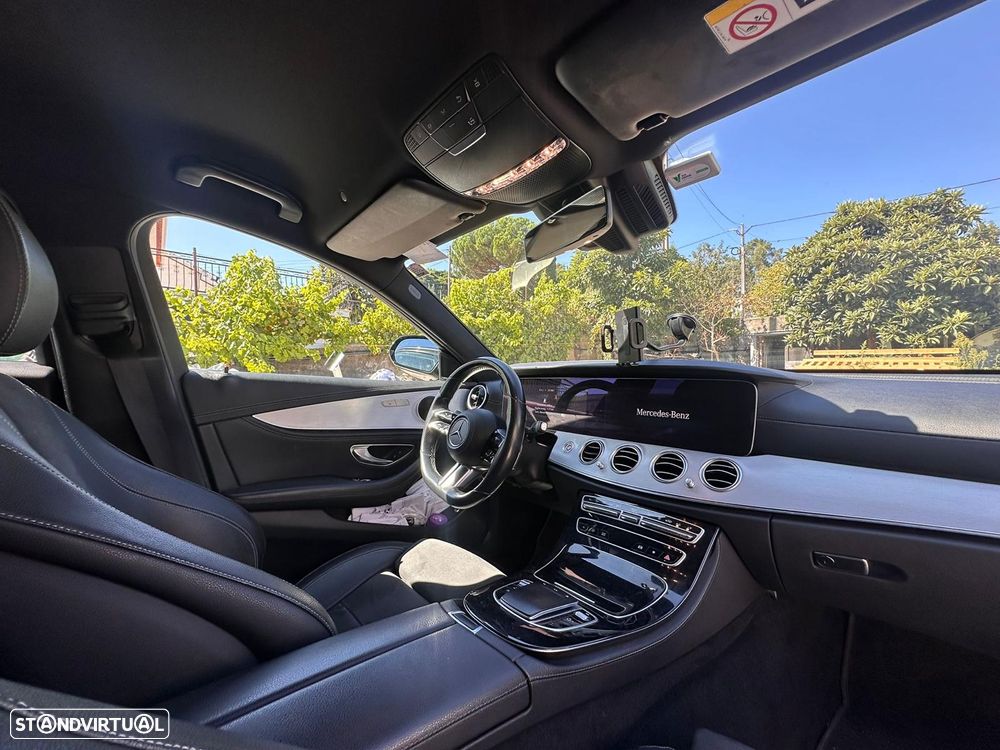 Mercedes-Benz E 300 de AMG Line - 13