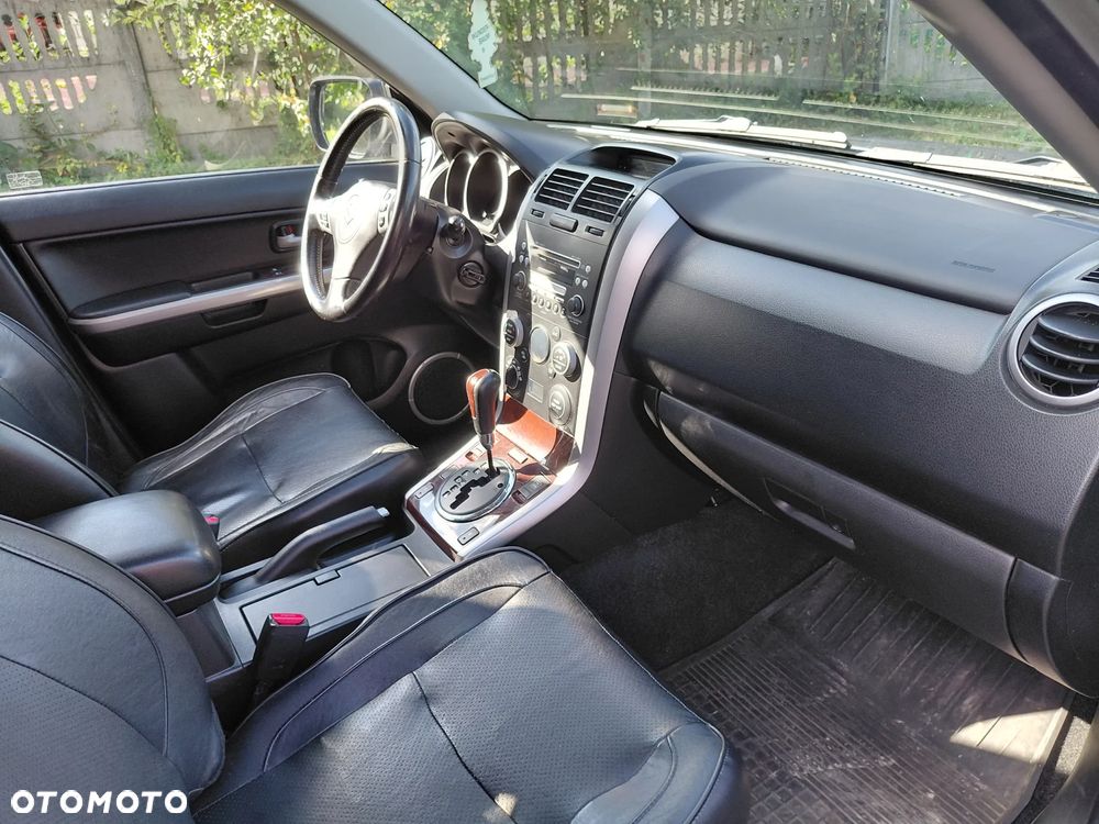 Suzuki Grand Vitara - 14