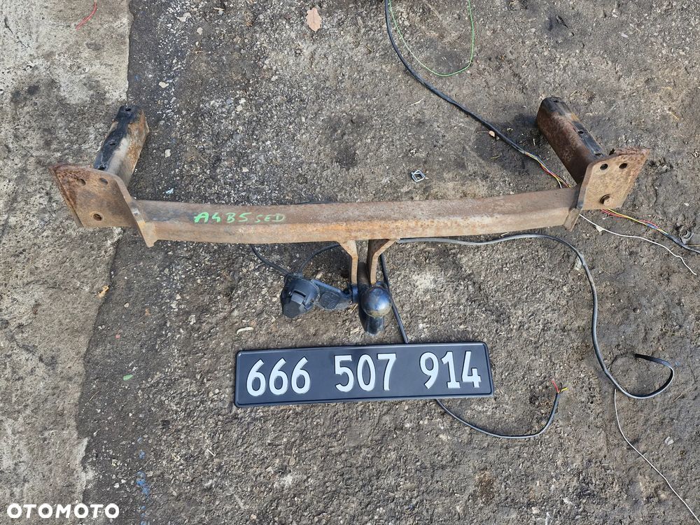 hak holowniczy AUDI A4 B5 (sedan)