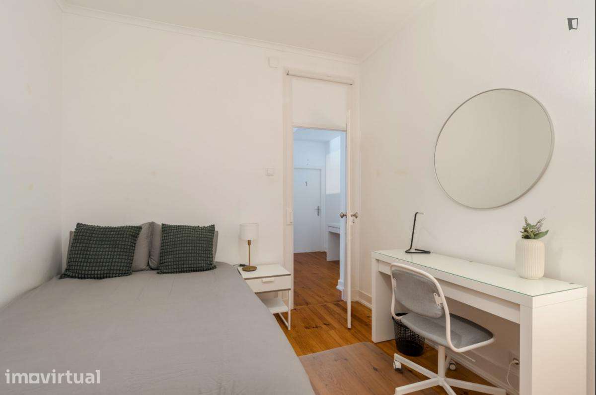 Quarto - localizado em Penha de França Lisbon - Grande imagem: 2/8